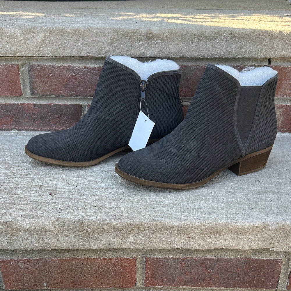 Kensie Charcoal Ankle Booties